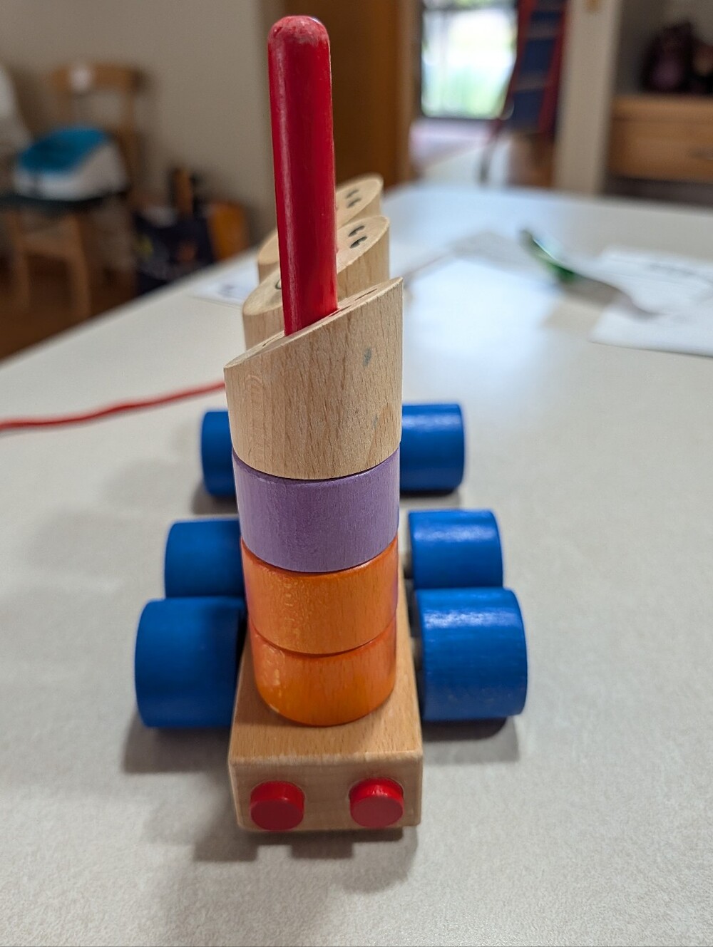 Convoi Pull & Stack Toy - Picture 4 of 5